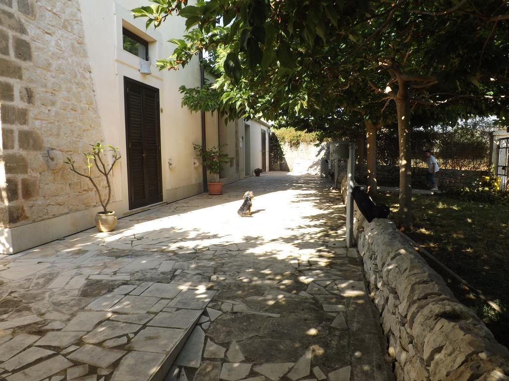 Lebaronie Villa Scicli Buitenkant foto
