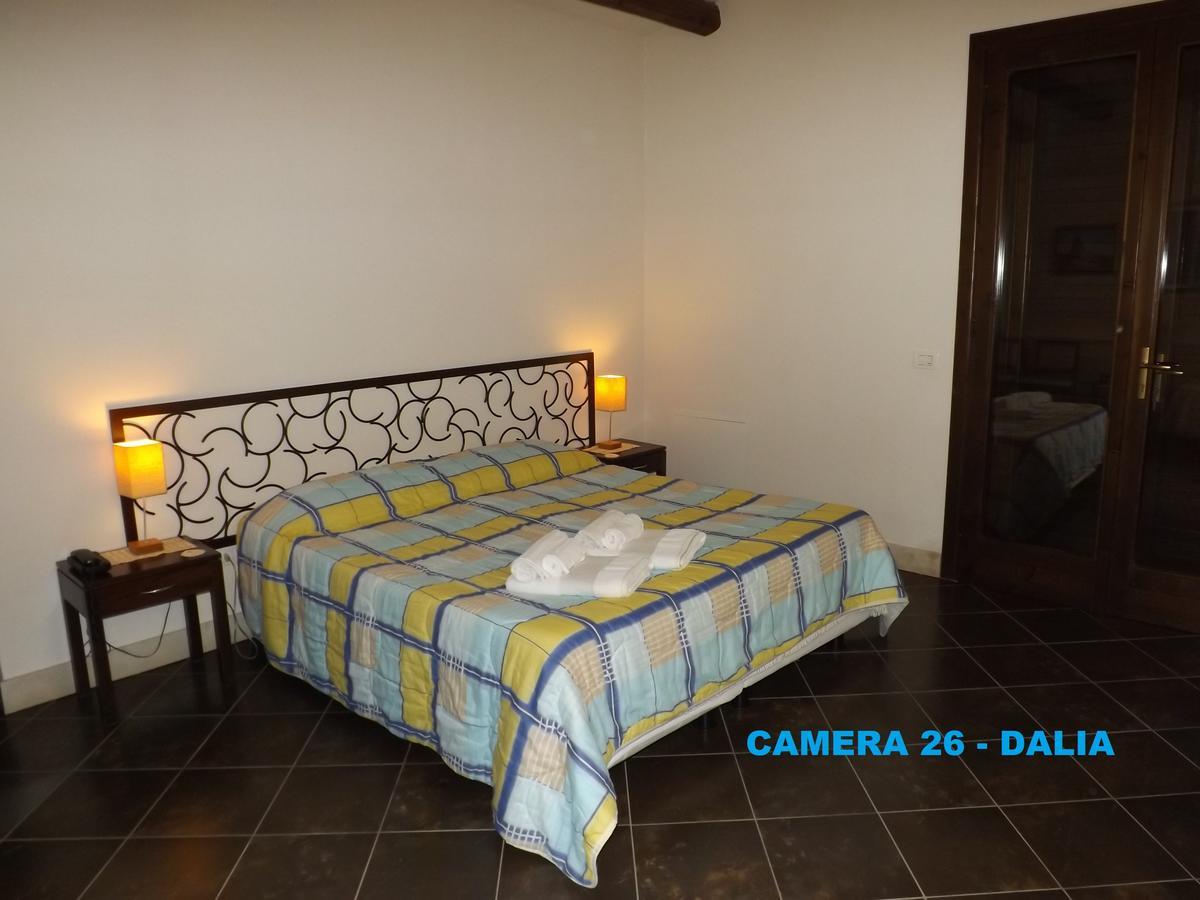 Lebaronie Villa Scicli Buitenkant foto